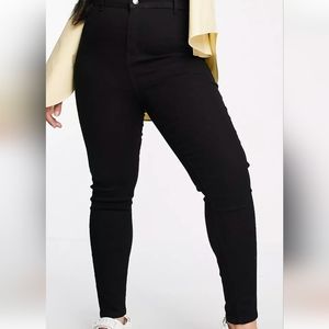 DTT(Don't Think Twice) high waisted skinny jeans.